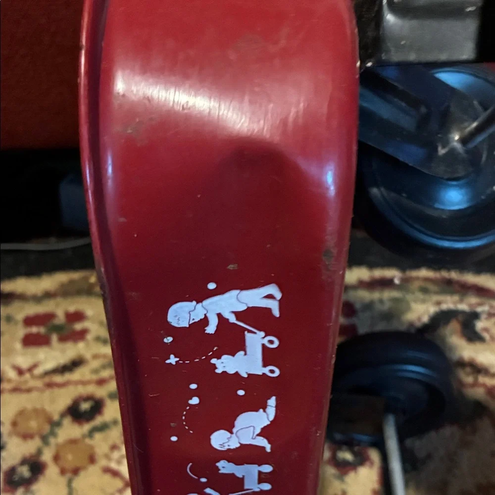 Red Small Kids Wagon Toy- the Handle & Wagon Both Have Dents. - Picture 6 of 10